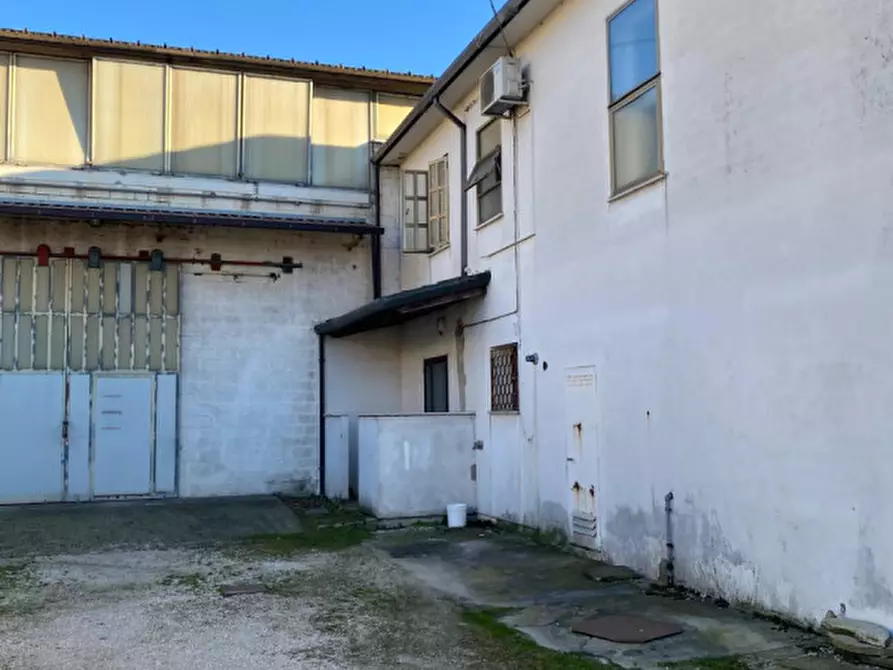 Immagine 10 di Capannone industriale in vendita  in Via Roma a Arzergrande