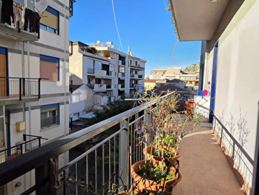 Immagine 12 di Appartamento in vendita  in Piazza Roma,13 a Milazzo