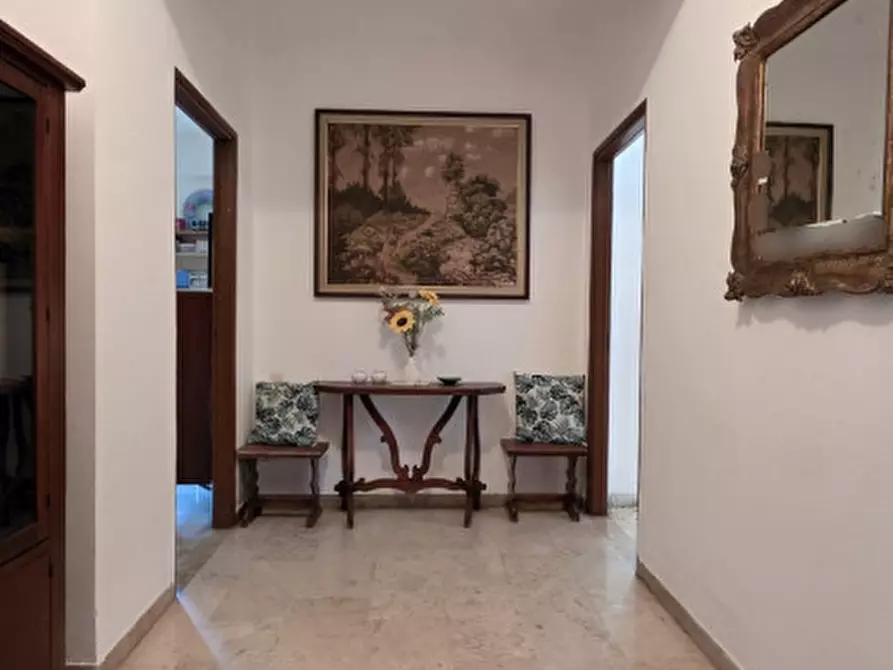 Immagine 14 di Appartamento in vendita  in Piazza Roma,13 a Milazzo