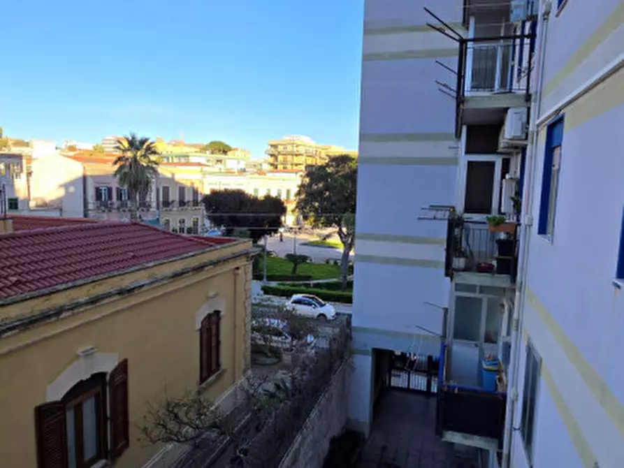 Immagine 24 di Appartamento in vendita  in Piazza Roma,13 a Milazzo