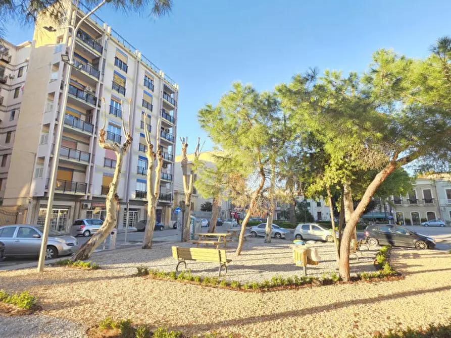 Immagine 33 di Appartamento in vendita  in Piazza Roma,13 a Milazzo