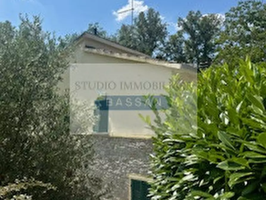 Immagine 13 di Villetta a schiera in vendita  in Via Bocca Trabaria sud 127 a Urbino