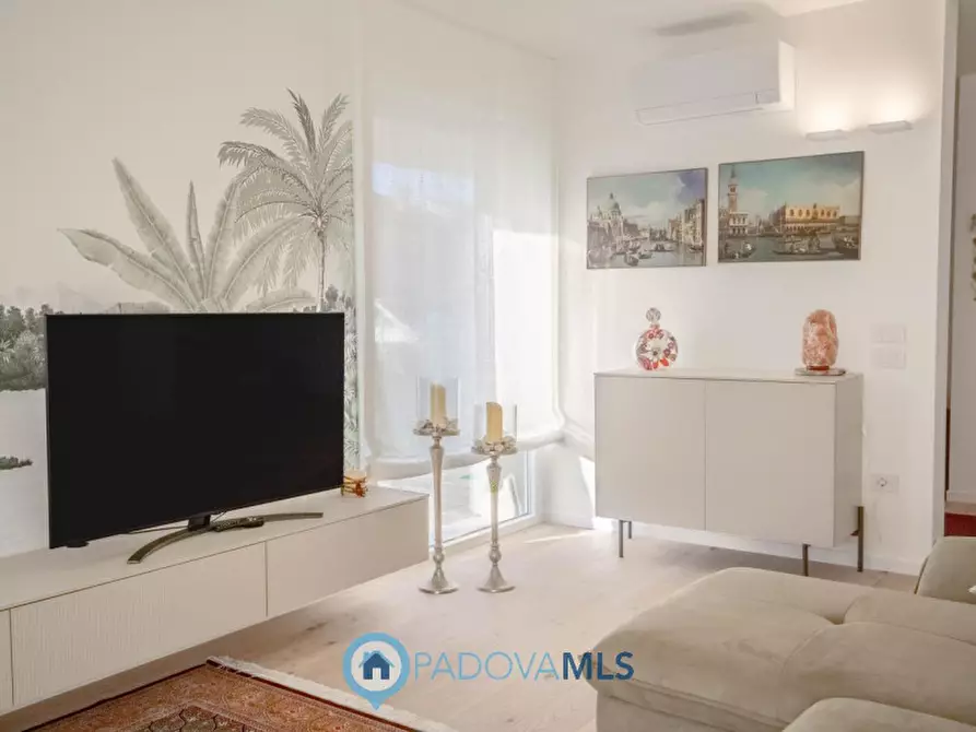 Immagine 5 di Villa in vendita  in Via Giotto, a Borgoricco