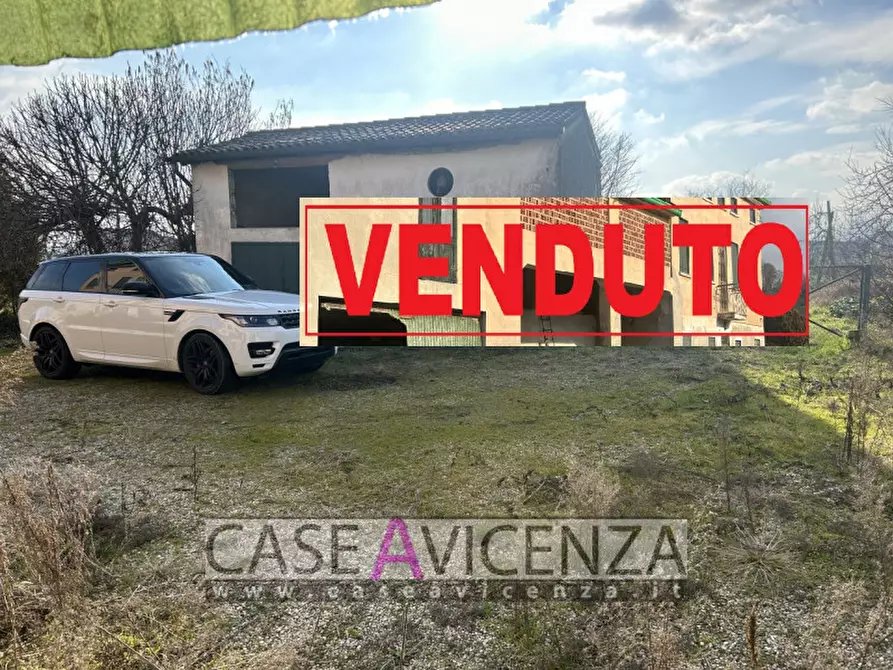 Immagine 8 di Rustico / casale in vendita  in via roma a Montegalda