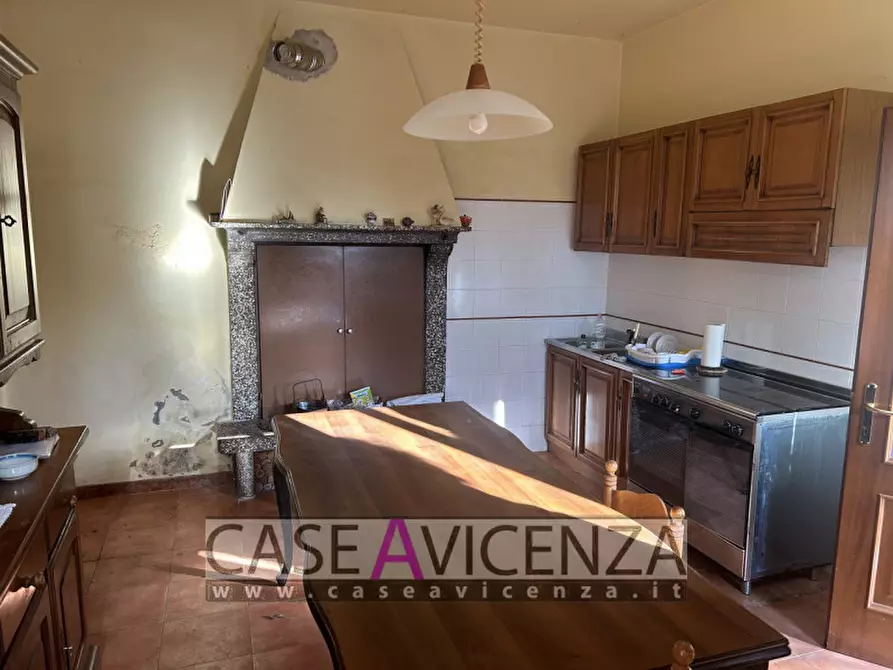 Immagine 12 di Casa indipendente in vendita  in via roma a Montegalda