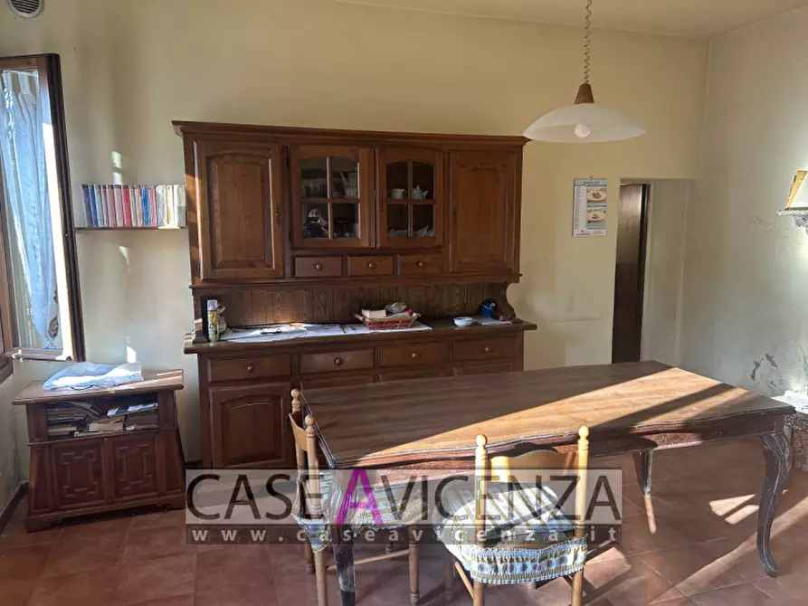 Immagine 16 di Casa indipendente in vendita  in via roma a Montegalda