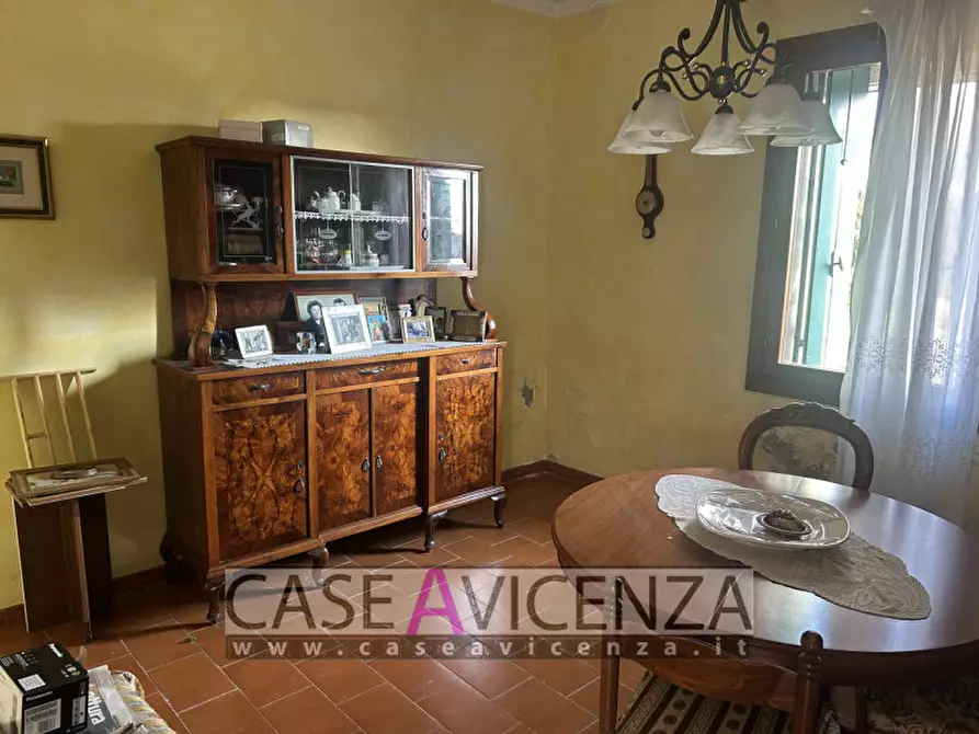 Immagine 17 di Casa indipendente in vendita  in via roma a Montegalda