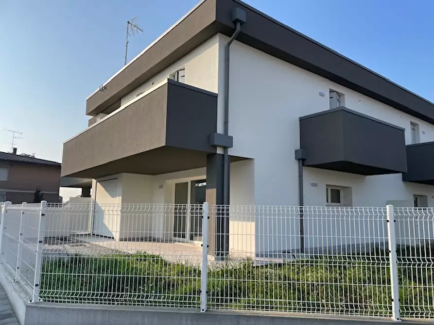 Immagine 5 di Casa trifamiliare in vendita  in via roma a Sant'angelo Di Piove Di Sacco