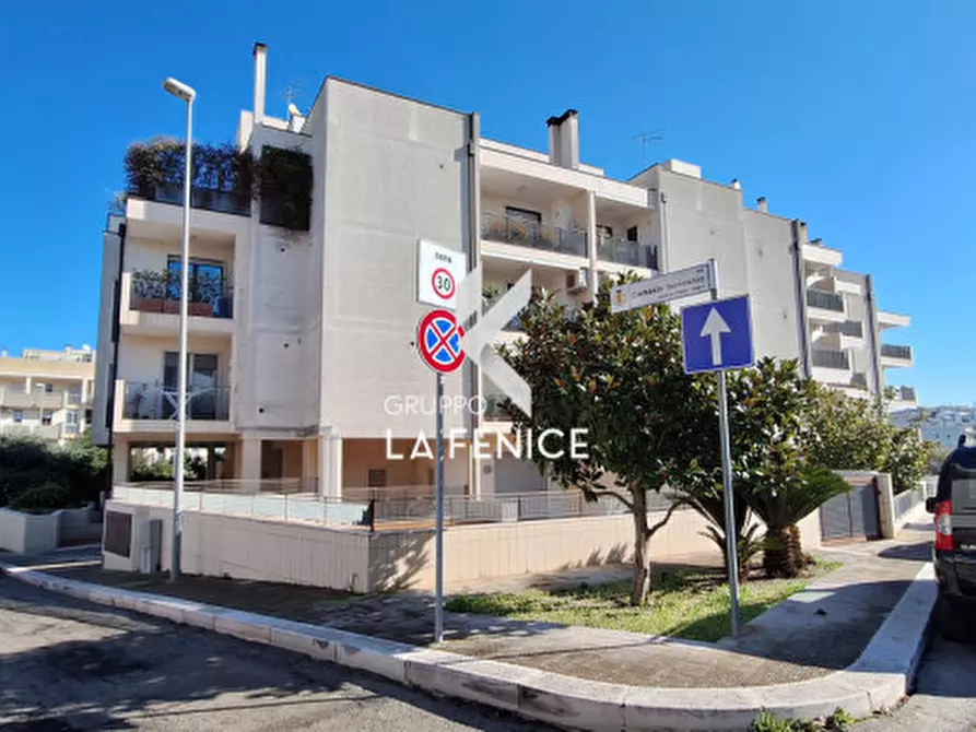 Immagine 2 di Appartamento in vendita  in Via Comasia Iacovazzo a Locorotondo