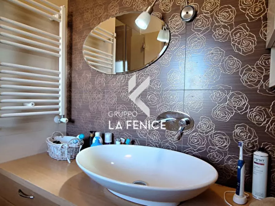 Immagine 19 di Appartamento in vendita  in Via Comasia Iacovazzo a Locorotondo