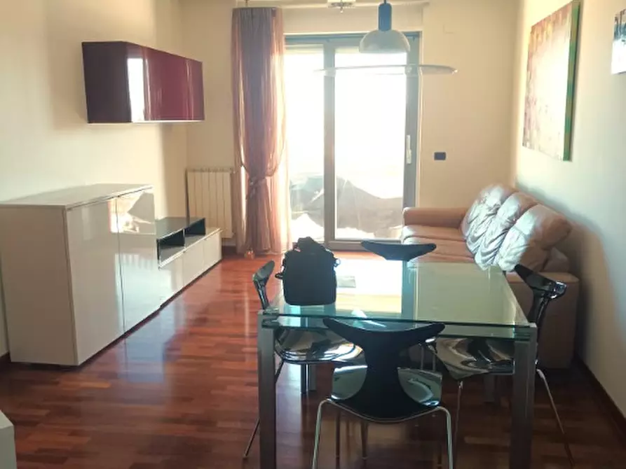 Immagine 12 di Appartamento in vendita  in P.ZZA D'ANGELOSANTE a Pescara