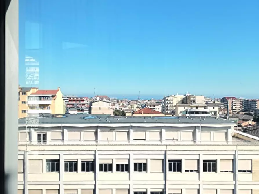 Immagine 20 di Appartamento in vendita  in P.ZZA D'ANGELOSANTE a Pescara