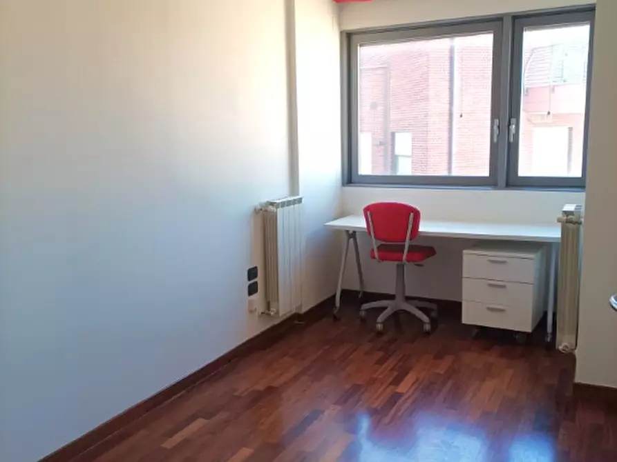 Immagine 25 di Appartamento in vendita  in P.ZZA D'ANGELOSANTE a Pescara