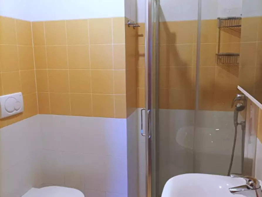 Immagine 26 di Appartamento in vendita  in P.ZZA D'ANGELOSANTE a Pescara