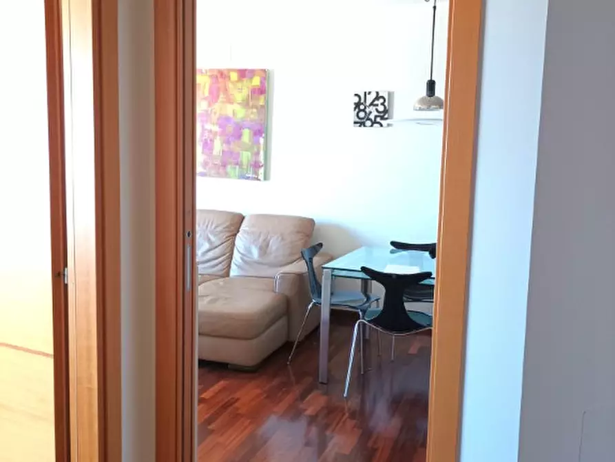 Immagine 28 di Appartamento in vendita  in P.ZZA D'ANGELOSANTE a Pescara