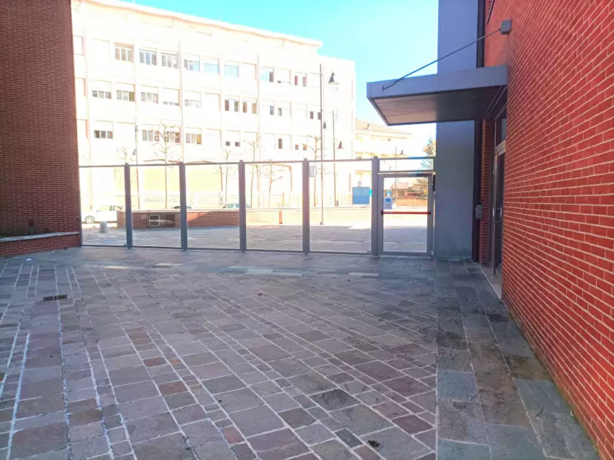 Immagine 50 di Appartamento in vendita  in P.ZZA D'ANGELOSANTE a Pescara