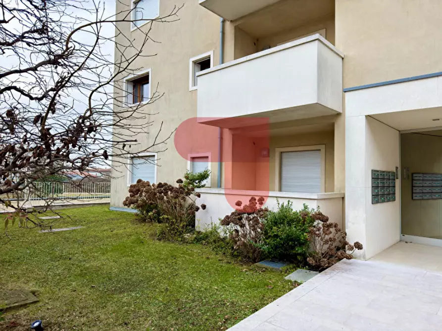 Immagine 10 di Appartamento in vendita  a Arzignano