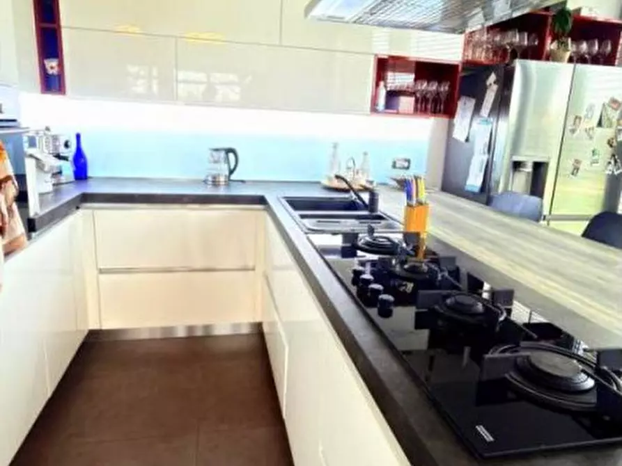 Immagine 17 di Casa bifamiliare in vendita  in Via Olmo a Bagnoli Di Sopra