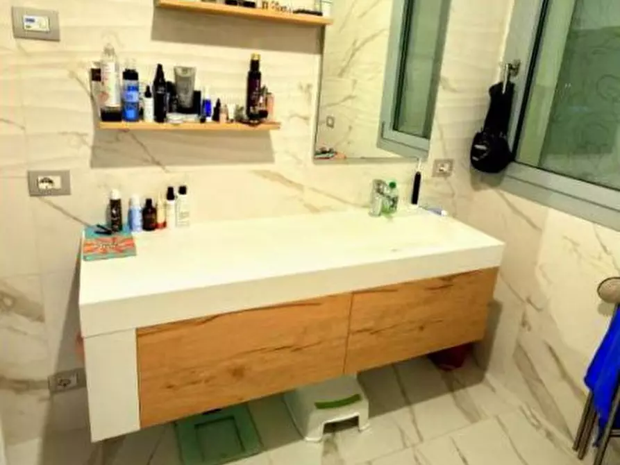 Immagine 24 di Casa bifamiliare in vendita  in Via Olmo a Bagnoli Di Sopra