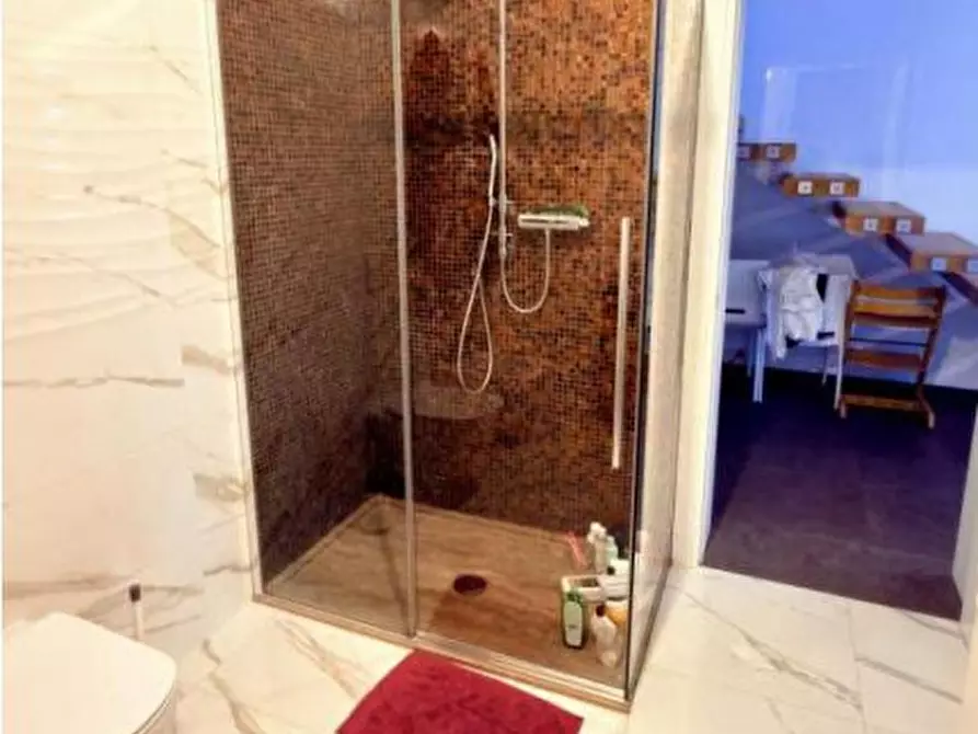 Immagine 26 di Casa bifamiliare in vendita  in Via Olmo a Bagnoli Di Sopra