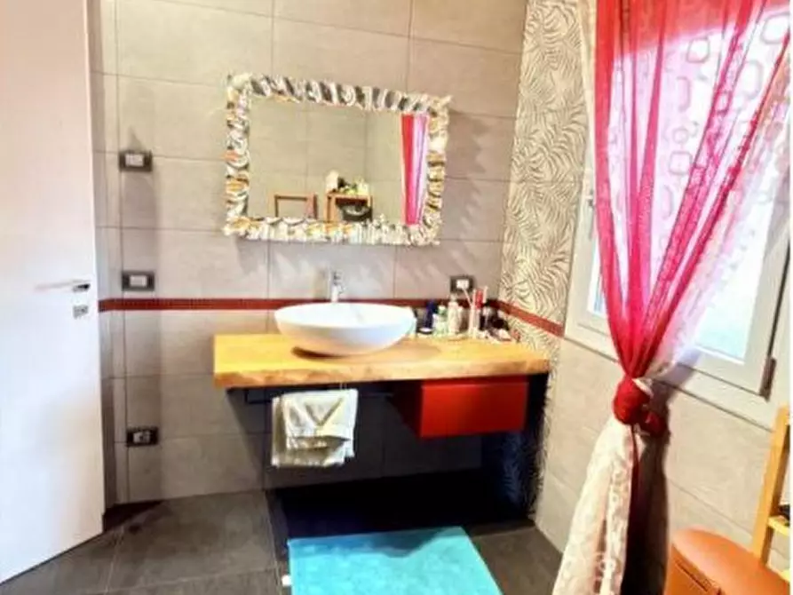 Immagine 42 di Casa bifamiliare in vendita  in Via Olmo a Bagnoli Di Sopra