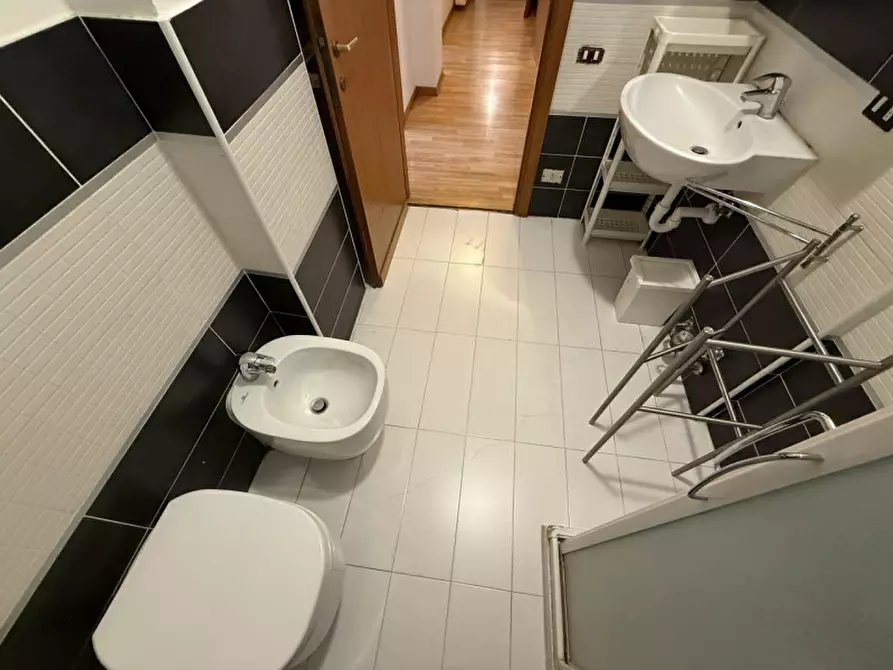 Immagine 17 di Appartamento in vendita  a Padova