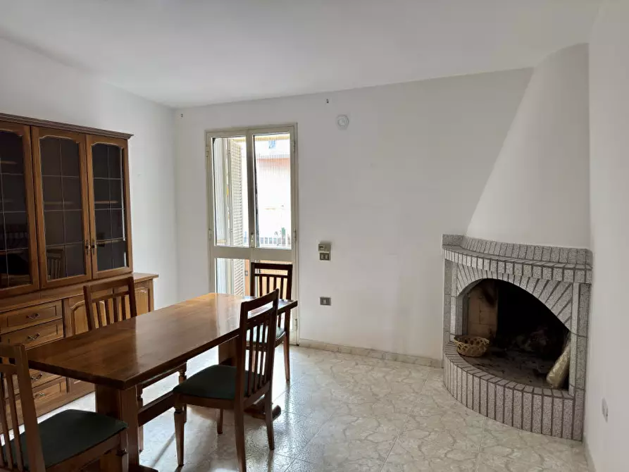 Immagine 3 di Appartamento in vendita  in Via Cedrino a Siniscola