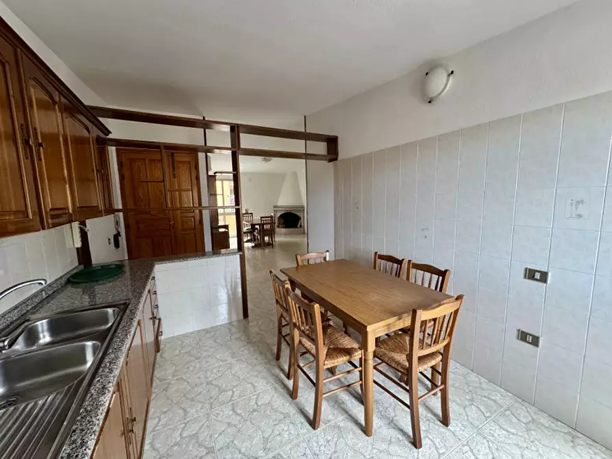 Immagine 5 di Appartamento in vendita  in Via Cedrino a Siniscola