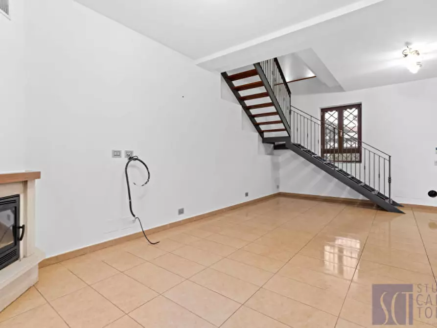 Immagine 5 di Villa in vendita  in Via Luciano Manara, 21 a San Giuliano Milanese