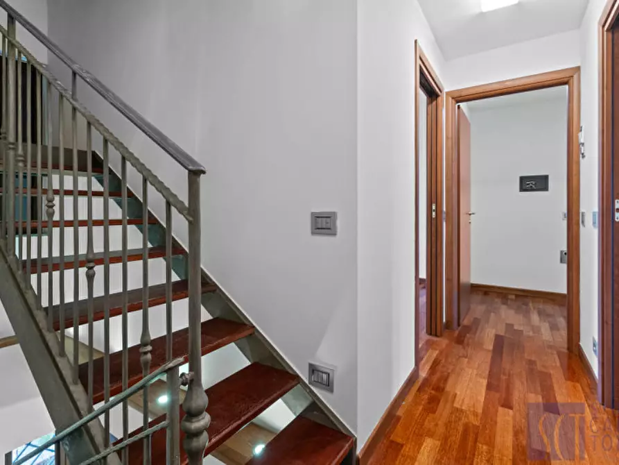 Immagine 9 di Villa in vendita  in Via Luciano Manara, 21 a San Giuliano Milanese