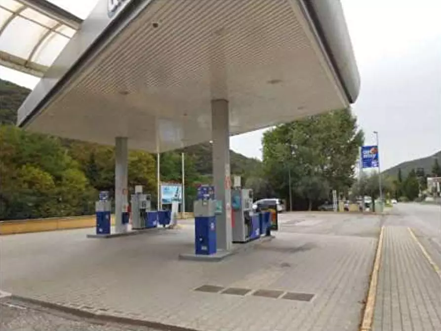 Immagine 5 di Palazzo in vendita  in Via Luigi Tubaldini 8 a Grezzana