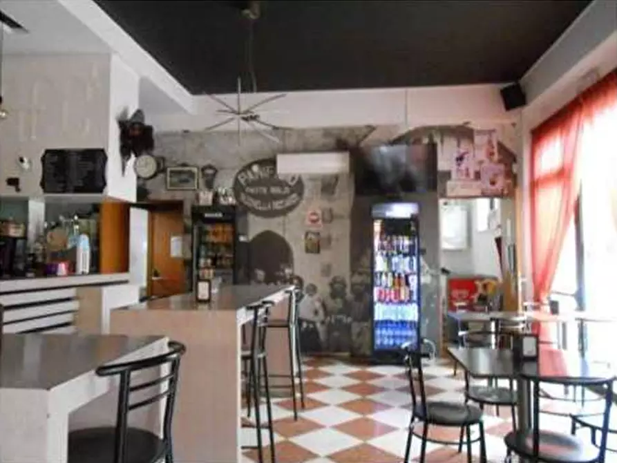 Immagine 26 di Palazzo in vendita  in Via Luigi Tubaldini 8 a Grezzana