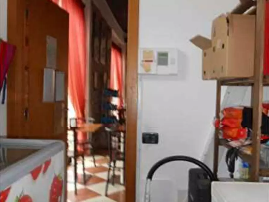 Immagine 29 di Palazzo in vendita  in Via Luigi Tubaldini 8 a Grezzana