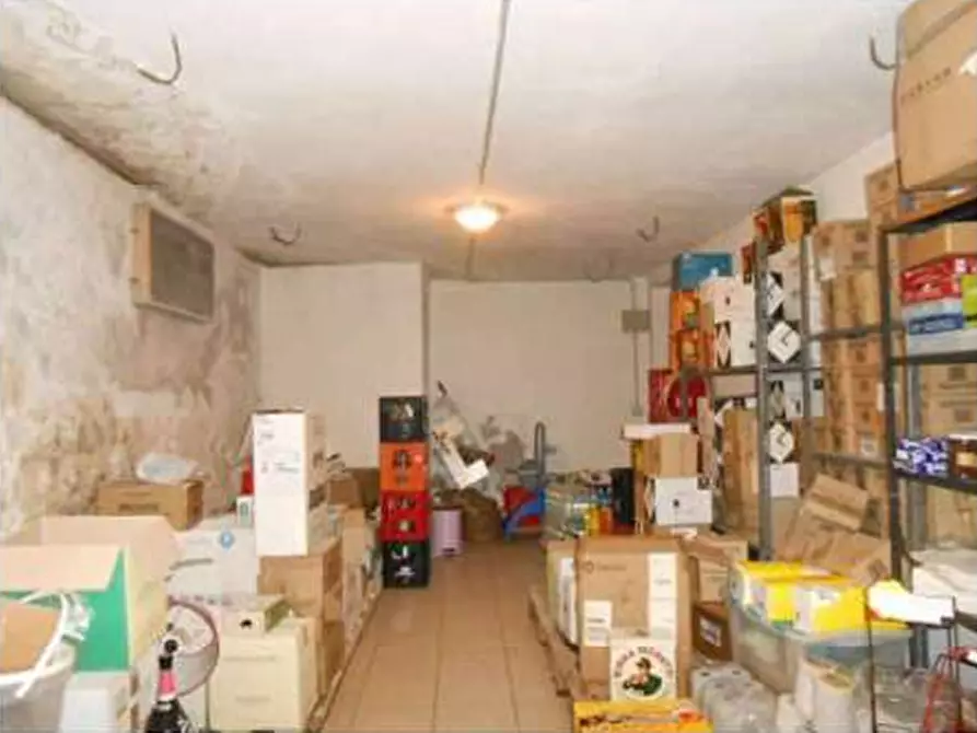 Immagine 36 di Palazzo in vendita  in Via Luigi Tubaldini 8 a Grezzana