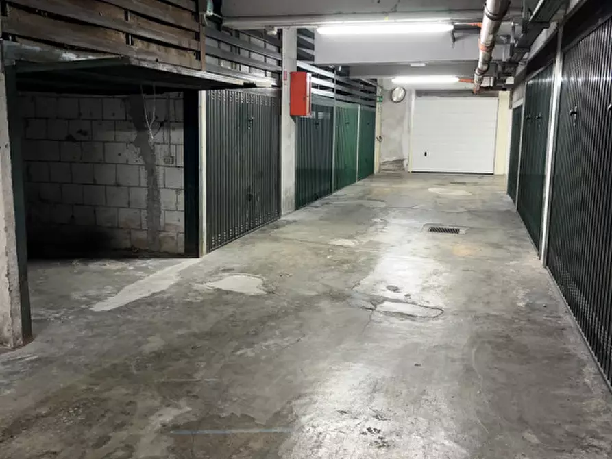 Immagine 1 di Garage in affitto  in Corso Michelangelo Buonarroti 29 a Trento