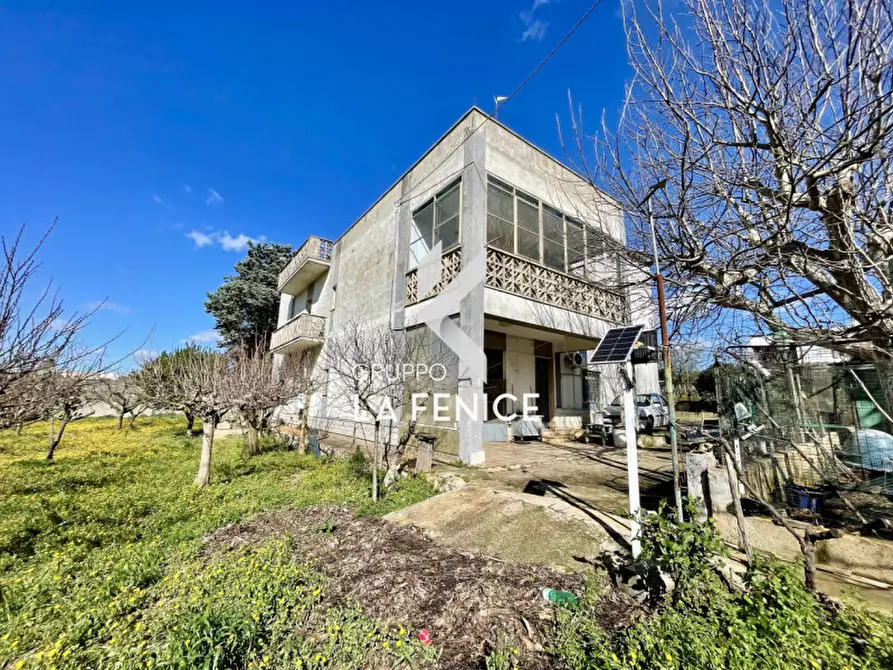 Immagine 8 di Casa bifamiliare in vendita  in contrada pantaleo a Locorotondo