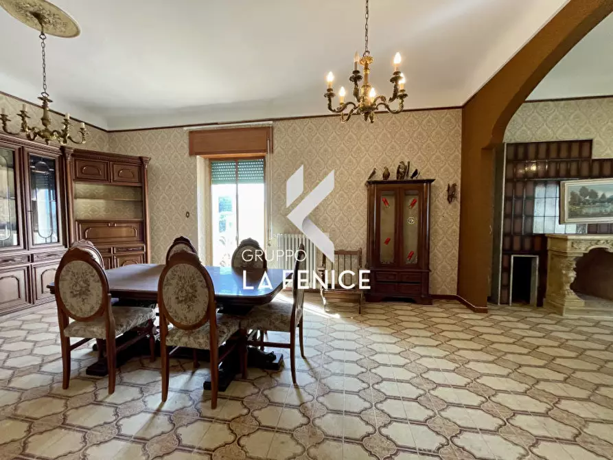 Immagine 28 di Casa bifamiliare in vendita  in contrada pantaleo a Locorotondo