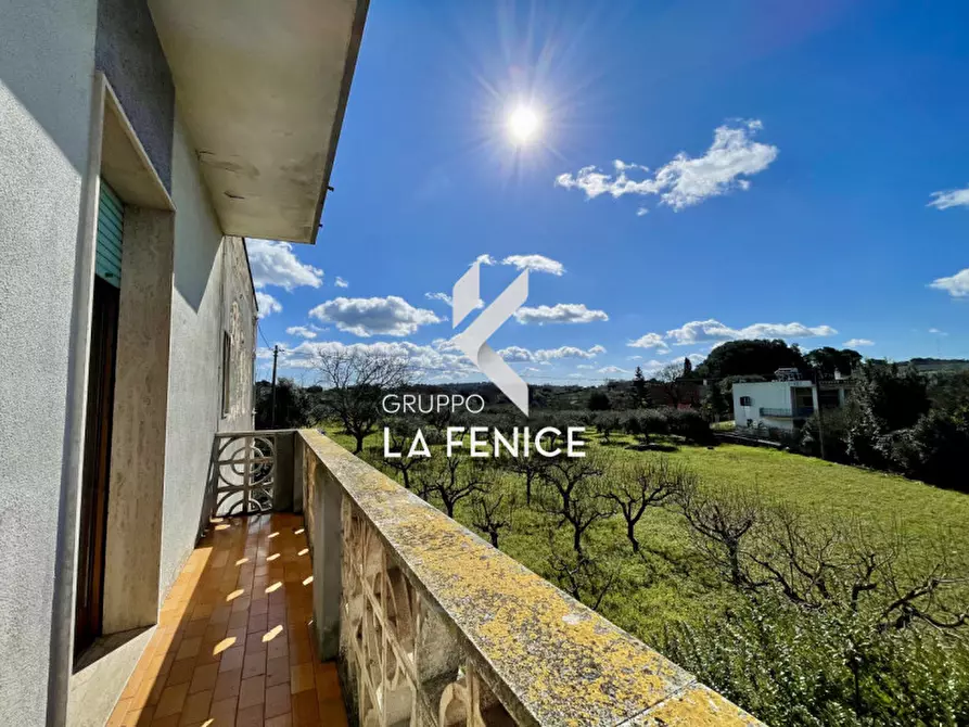 Immagine 39 di Casa bifamiliare in vendita  in contrada pantaleo a Locorotondo