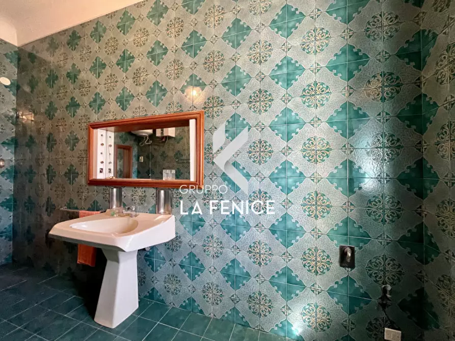 Immagine 58 di Casa bifamiliare in vendita  in contrada pantaleo a Locorotondo