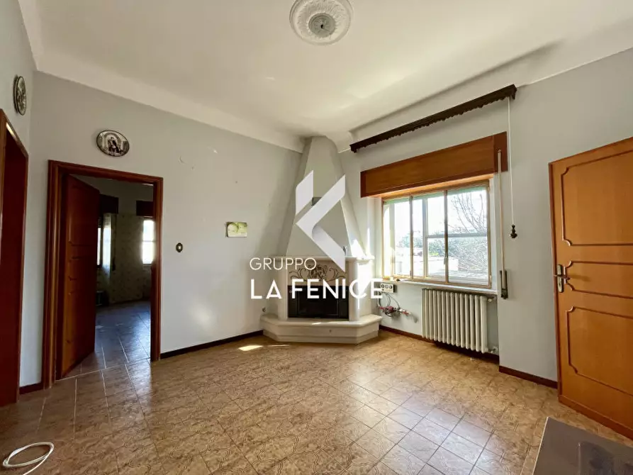 Immagine 70 di Casa bifamiliare in vendita  in contrada pantaleo a Locorotondo