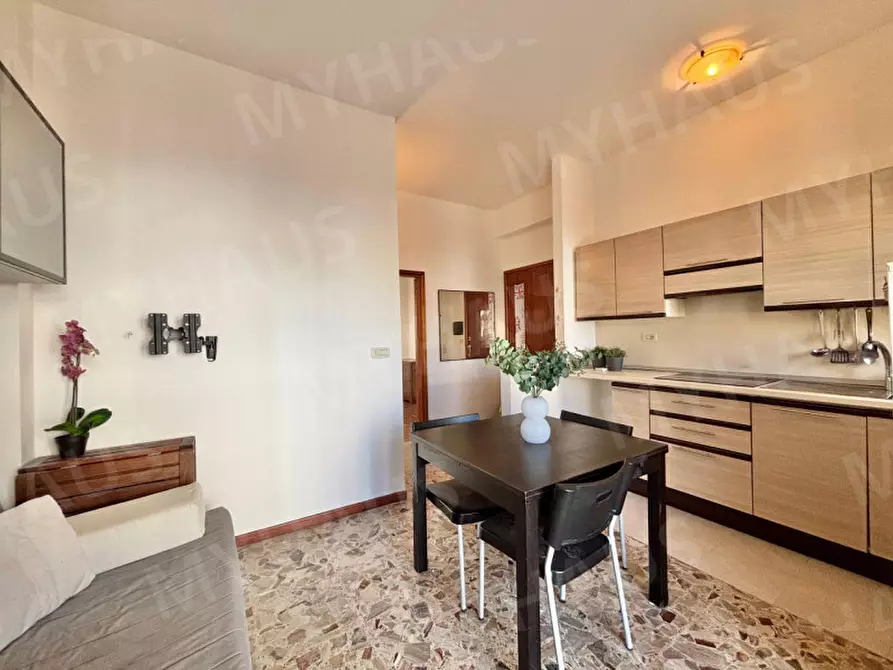 Immagine 1 di Appartamento in vendita  in Viale Filippo Brunelleschi 28 a Cesenatico