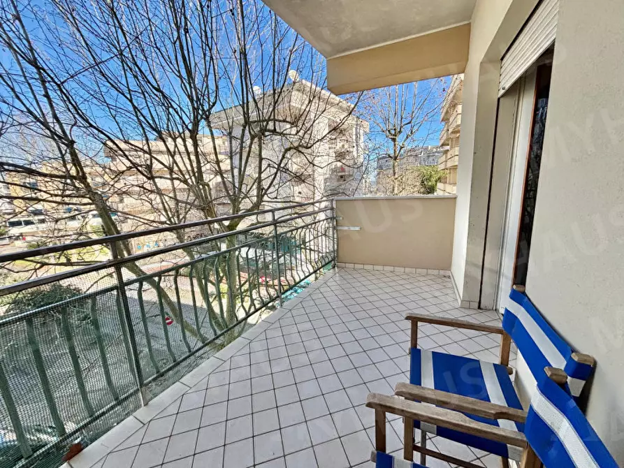 Immagine 12 di Appartamento in vendita  in Viale Filippo Brunelleschi 28 a Cesenatico