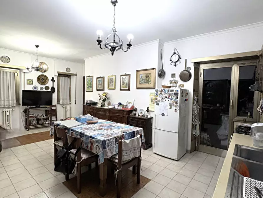 Immagine 2 di Appartamento in vendita  in Via Mario Fioretti a Roma