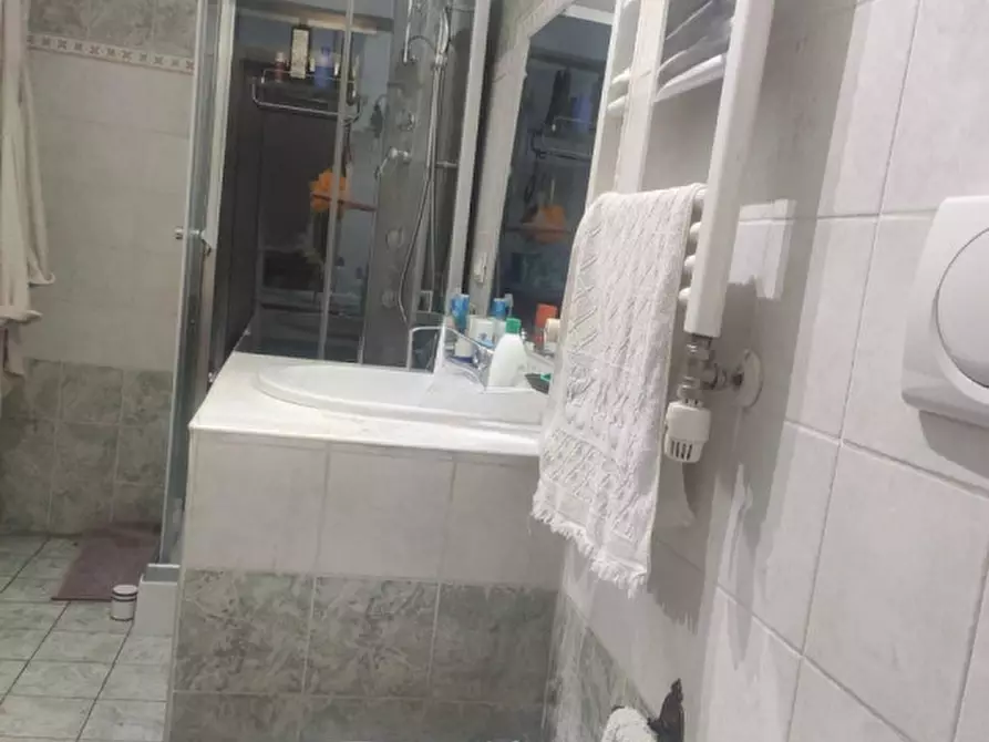 Immagine 16 di Appartamento in vendita  in Via Mario Fioretti a Roma