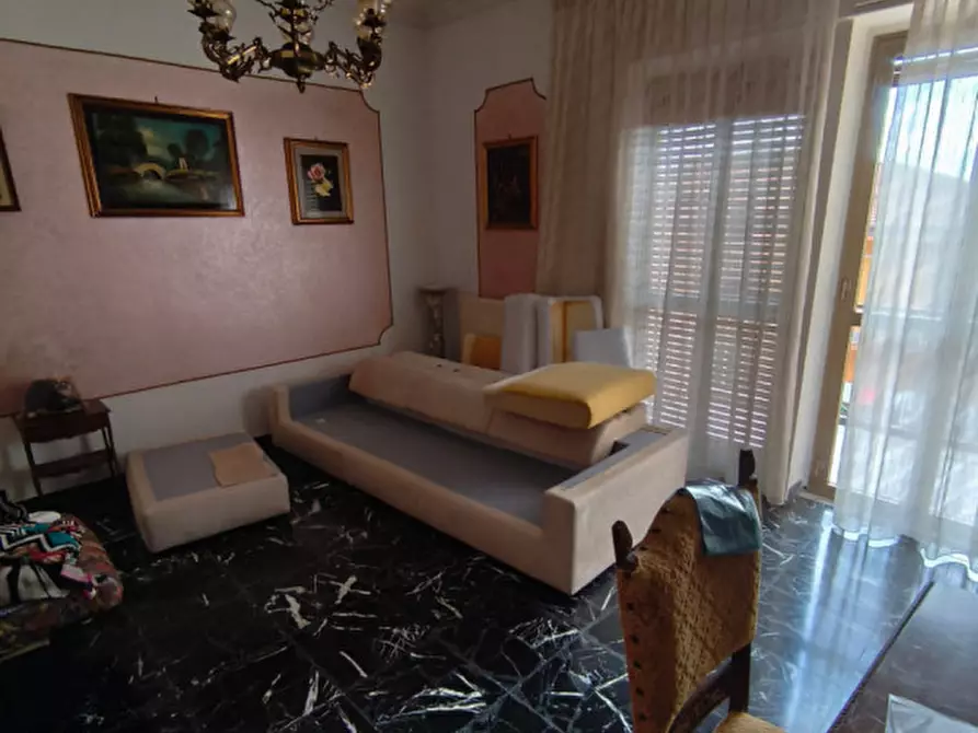 Immagine 2 di Appartamento in vendita  in Via Capitano Domenico Fiore, 21 a Salerno