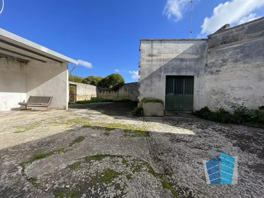 Immagine 33 di Casa indipendente in vendita  in Via Vernole a Vernole