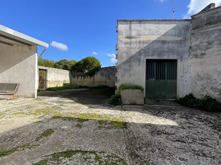 Immagine 48 di Casa indipendente in vendita  in Via Vernole a Vernole