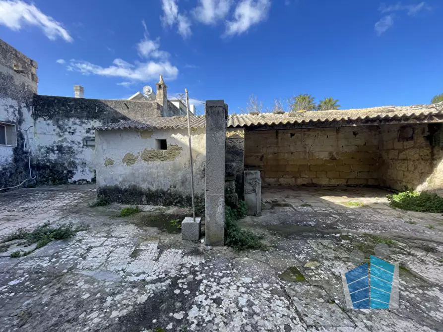 Immagine 51 di Casa indipendente in vendita  in Via Vernole a Vernole