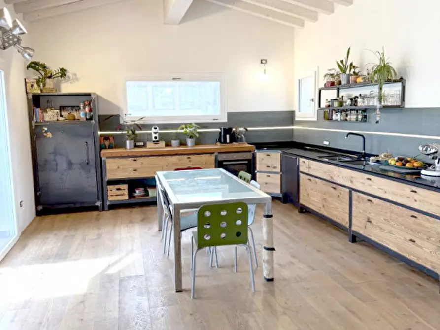 Immagine 7 di Casa indipendente in vendita  a Tombolo