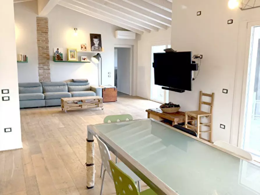 Immagine 8 di Casa indipendente in vendita  a Tombolo